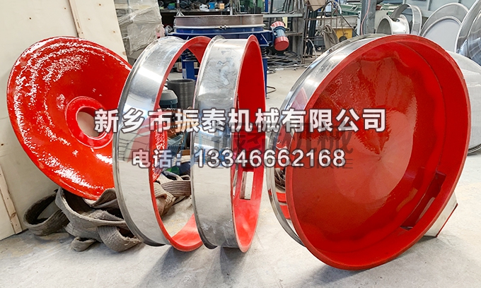 內(nèi)敷聚氨酯振動篩 內(nèi)敷聚氨酯振動篩